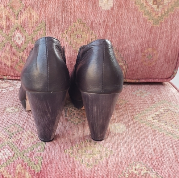 Colleen Cordero‎ booties - Picture 4 of 9